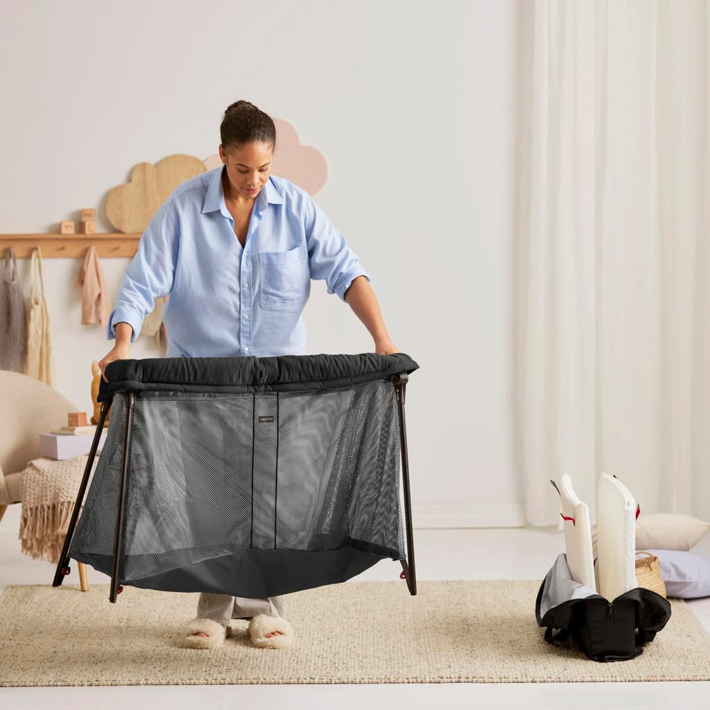 Travel Crib with Fitted Sheet L29740