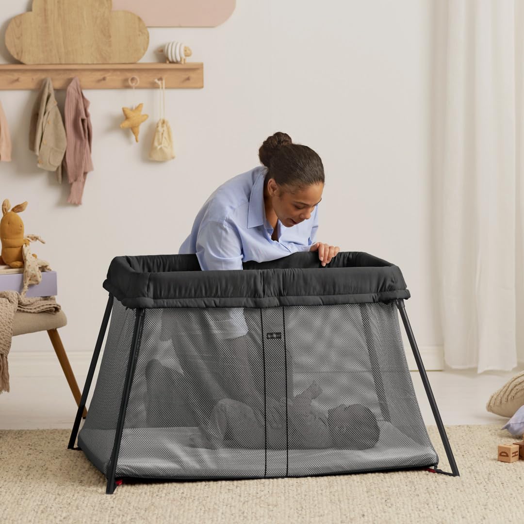 Travel Crib with Fitted Sheet L29740