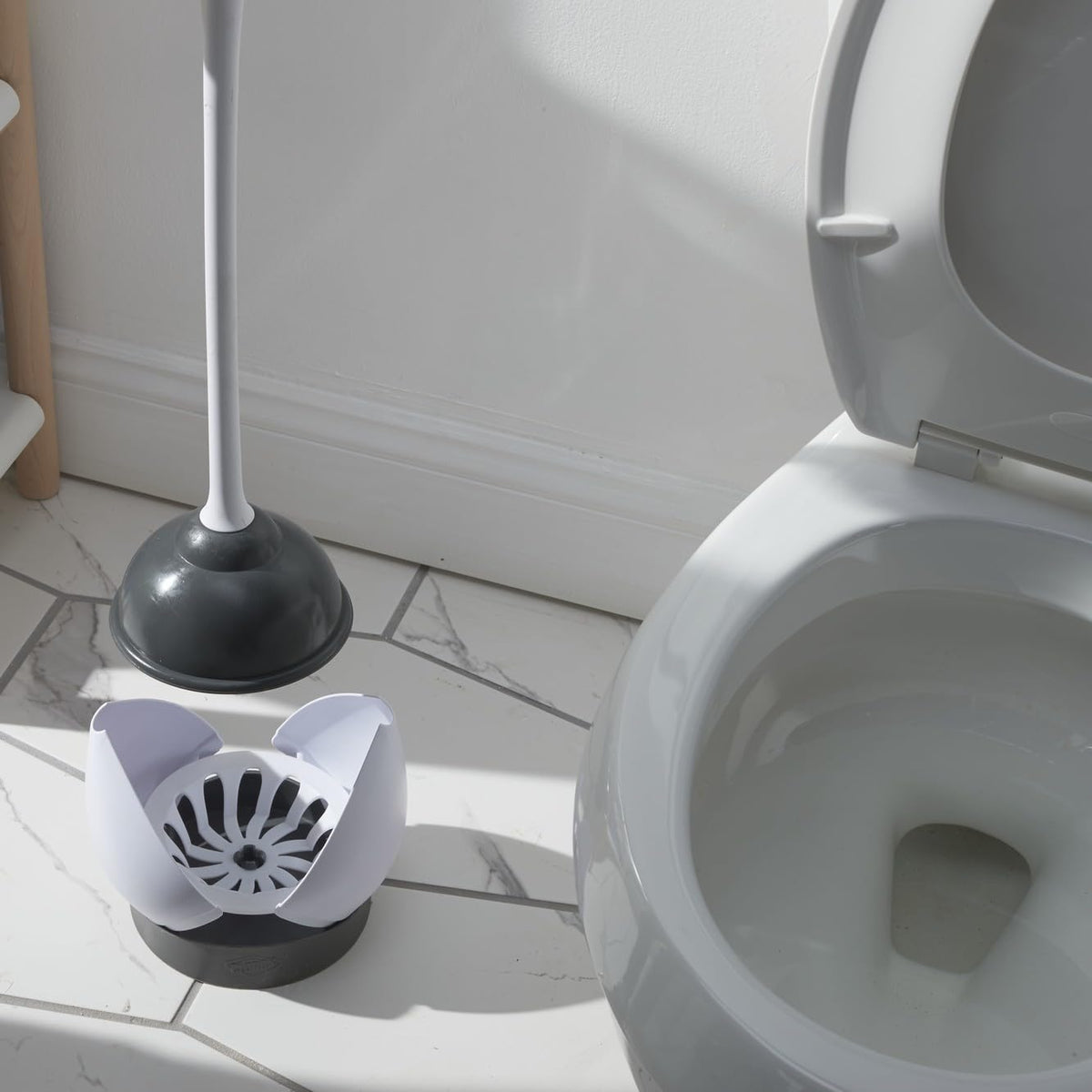 Heavy-Duty Toilet Plunger with Hideaway Holder, White P636