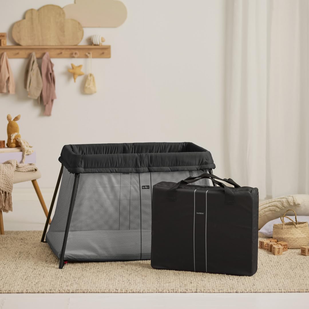 Travel Crib with Fitted Sheet L29740