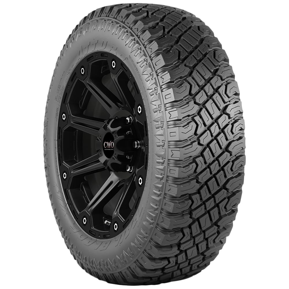 275/55R20 Light Truck Tire O7555