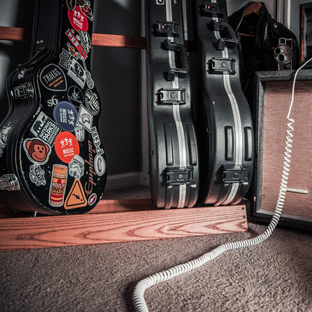 Folding Hardwood Guitar Case Rack Z9625