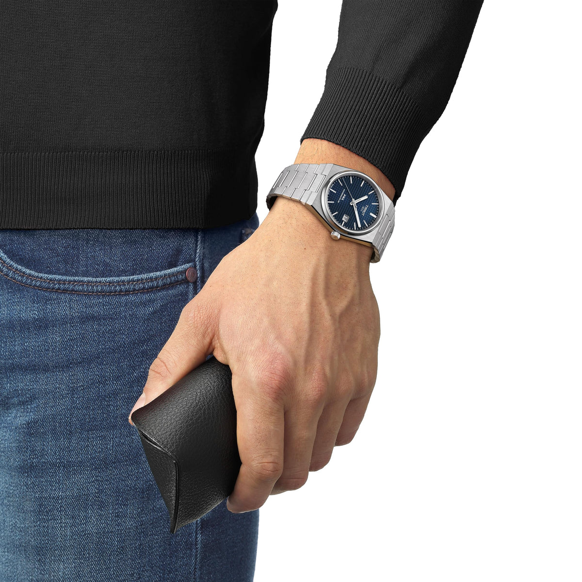 40mm Blue Dial Swiss Automatic Watch F73250